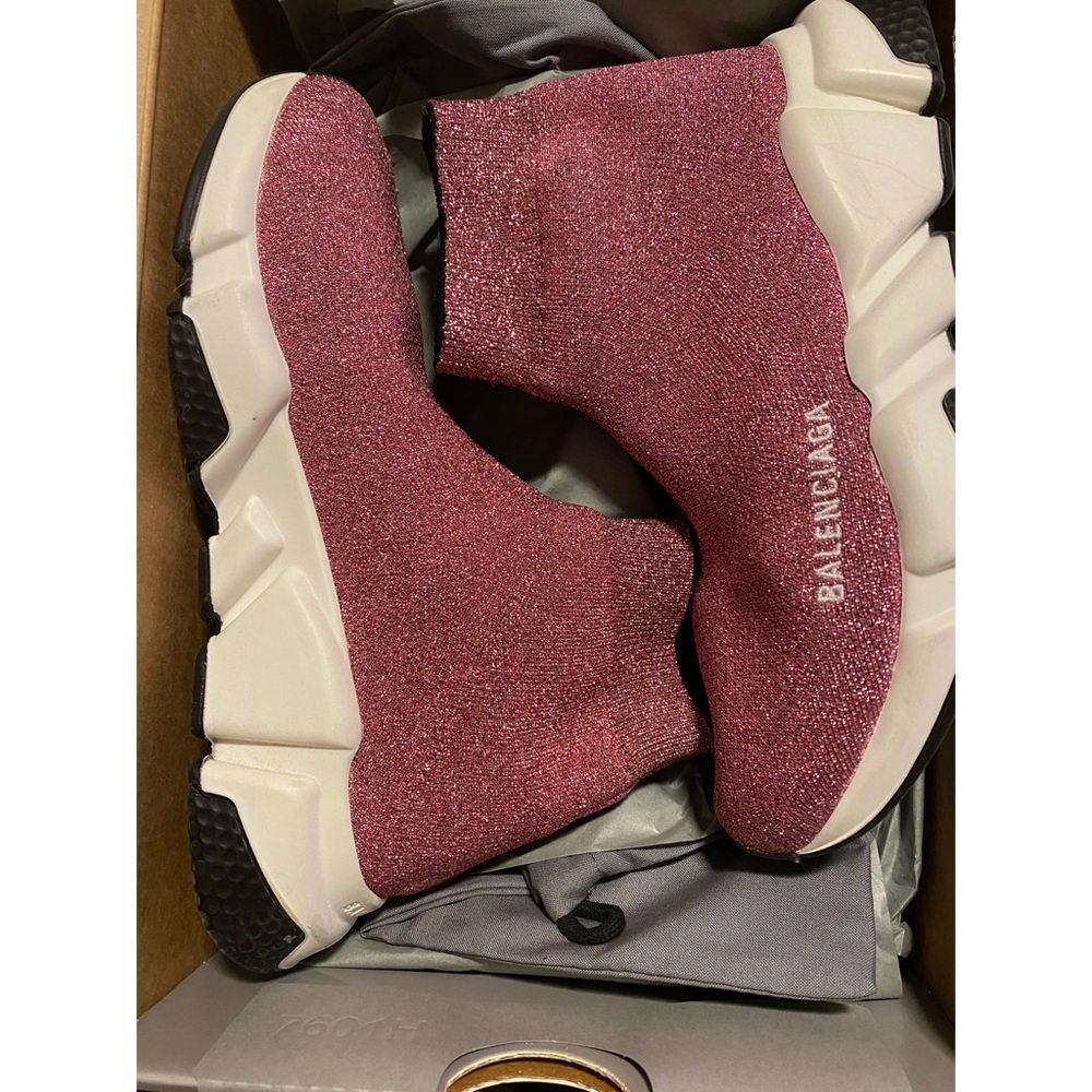 Balenciaga sneakers worn, size 37. In good condition.